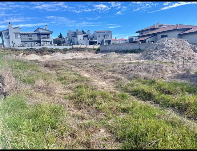1,013M² VACANT LAND FOR SALE IN MYBURGH PARK
